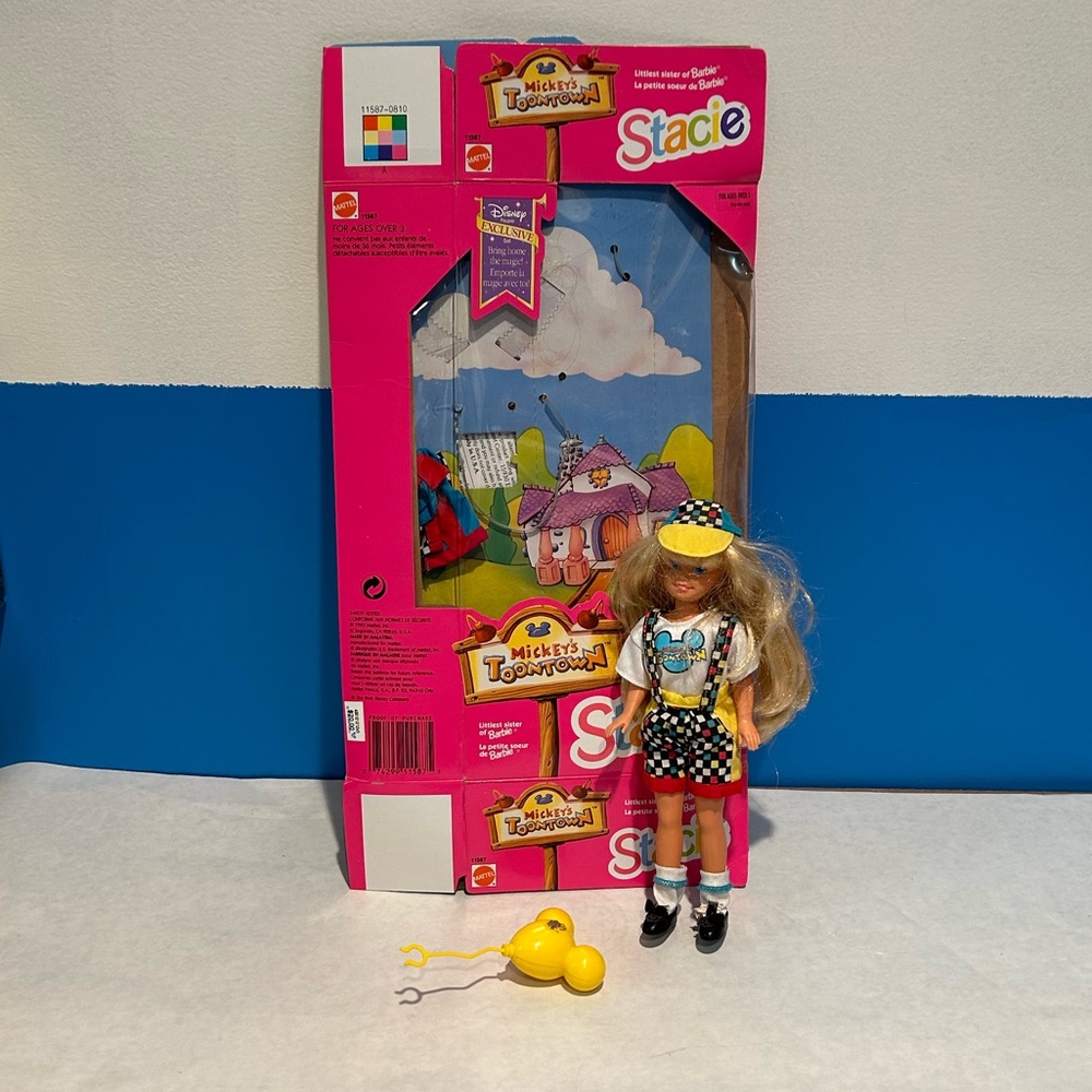 1993 Mattel Disney Mickey’s Toontown Stacie Doll Vintage Barbie w Box
